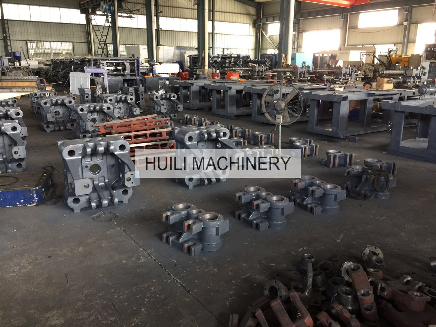 Automatic Bottle Preform Moulding Making Machine PE PP PET Plastic Injection Molding Machine