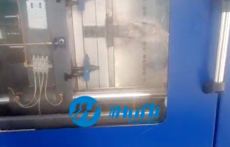 Injection-Molding-Machine-for-Nigeria.jpg