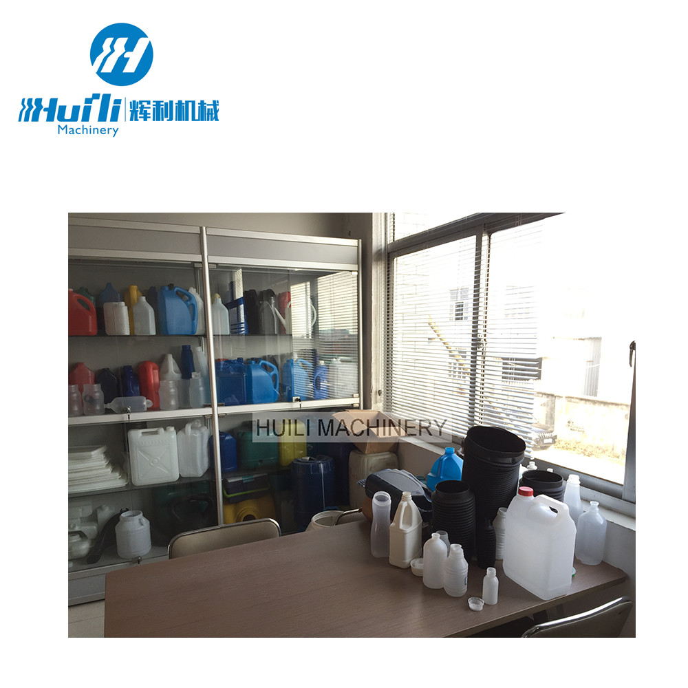 Automatic Extrusion Blow Molding Machine for HDPE Bottle And PP Jerry Can Making